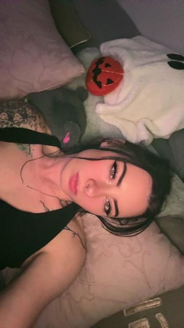 @_autumnafterdark_