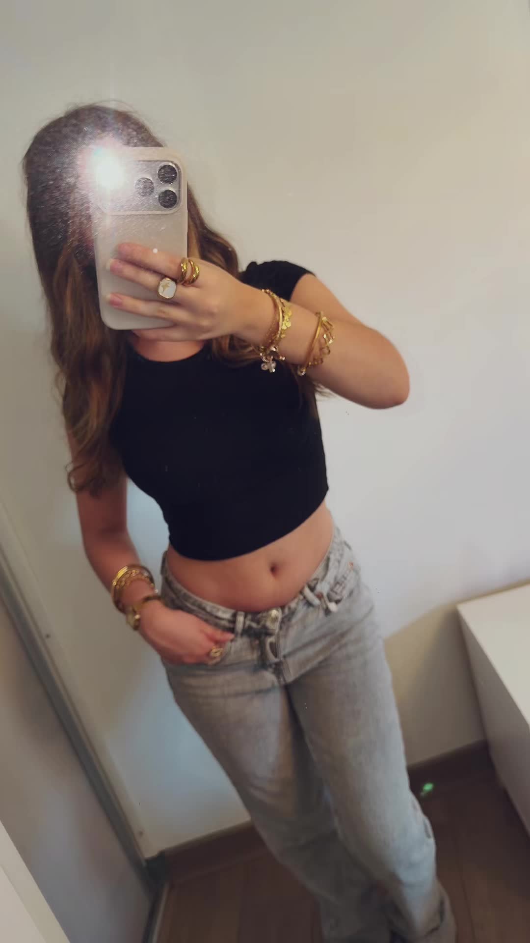 @𝓐𝓷𝓪𝓲𝓼𝓐𝓭𝓵𝓷🪽