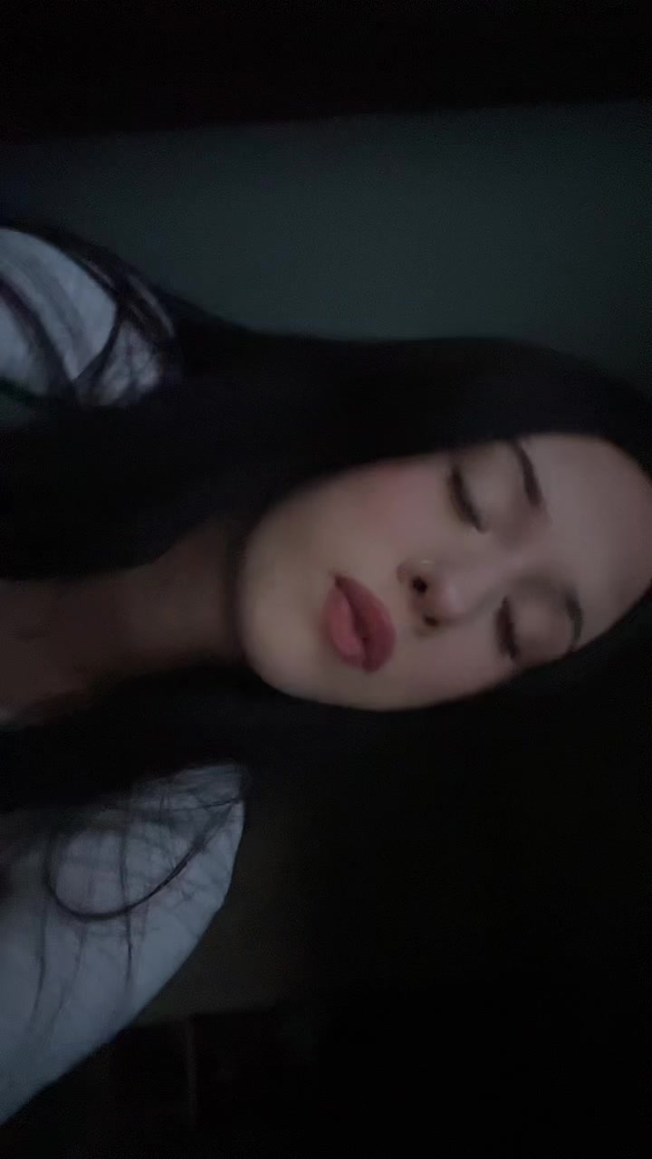 @zoexccc875x