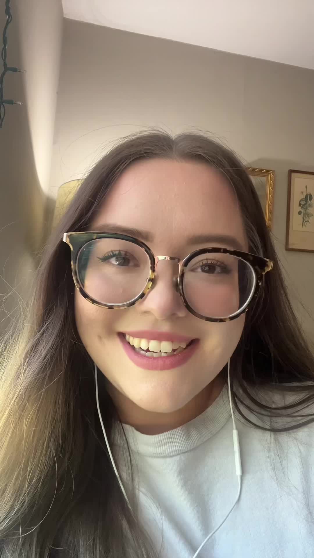 @Abigail Hair 🧚🕯️📚⚔️