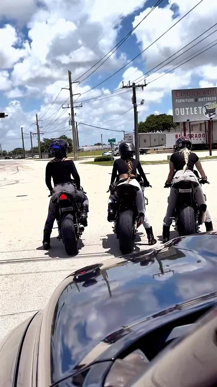 @Rider Queen ๐