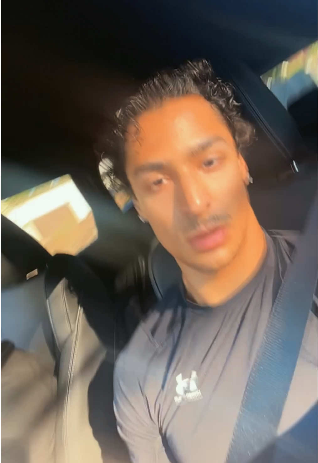 @Julianchriz𒉭