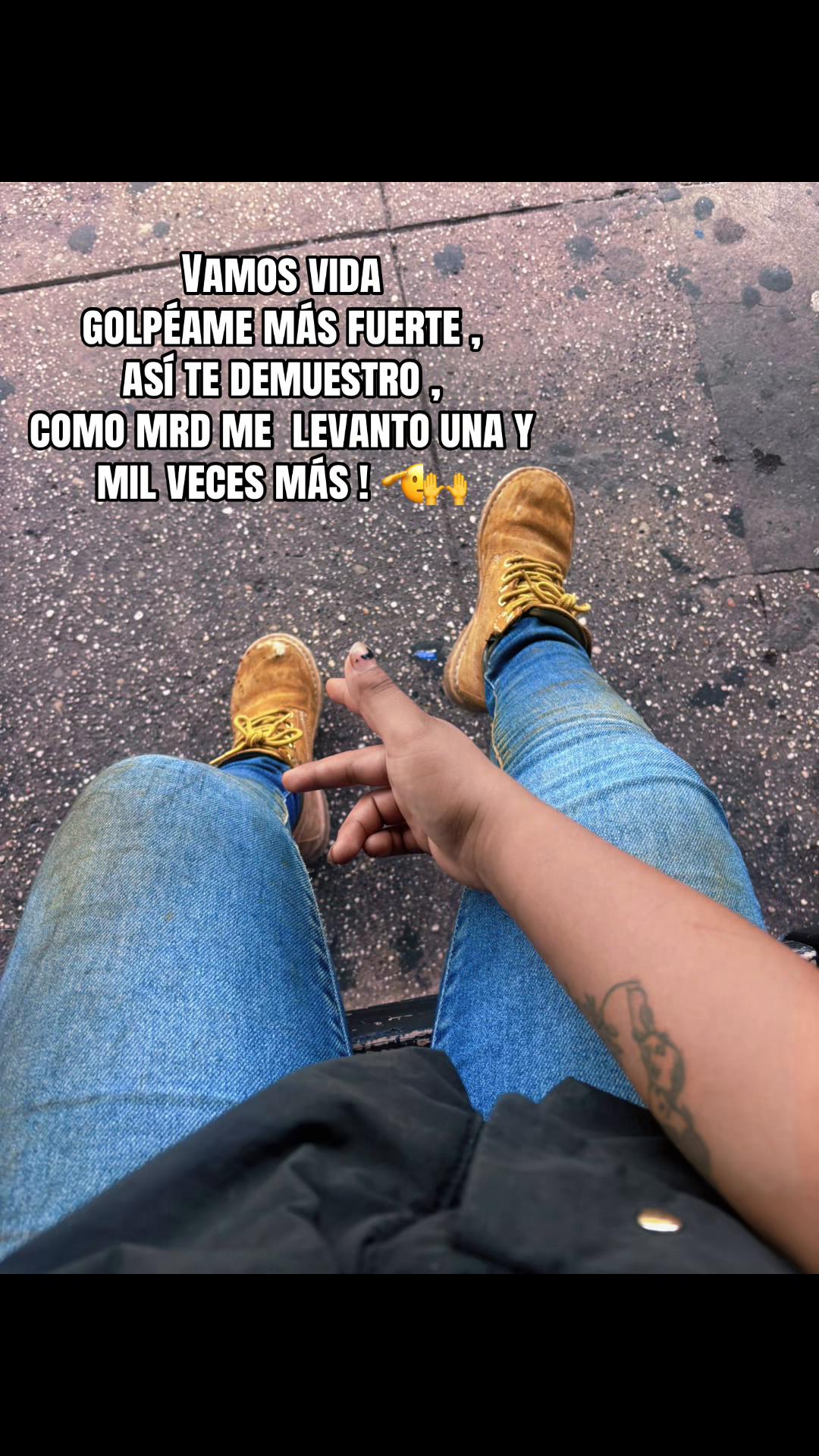 @Evyᥫ᭡