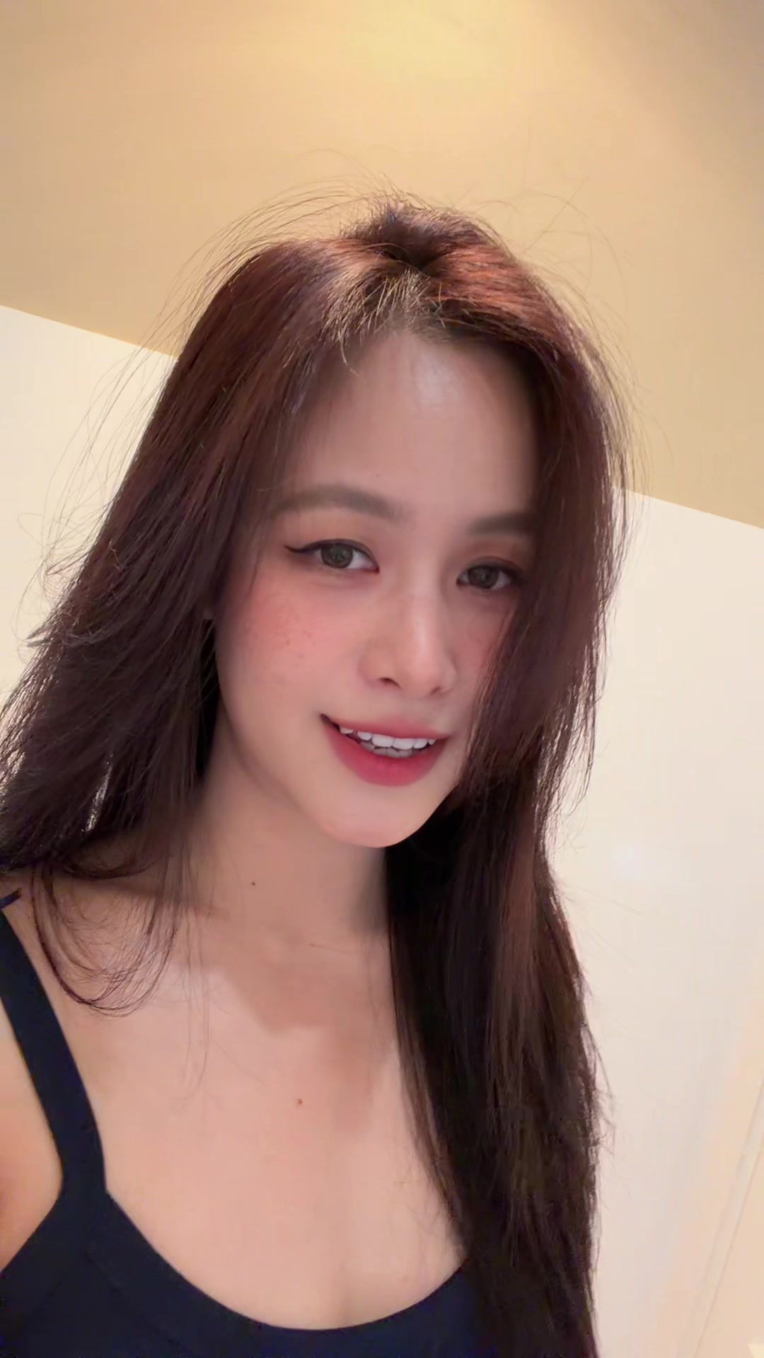 @𝐃𝐢𝐞̣̂𝐮🤎