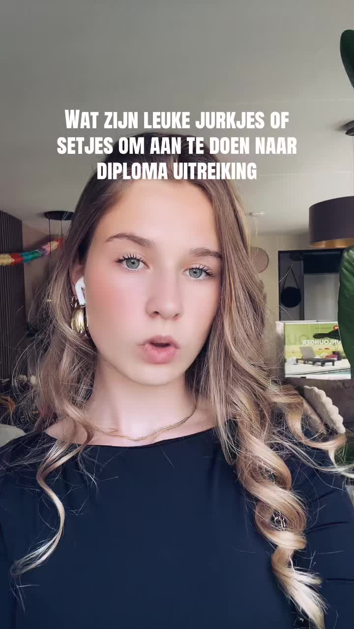 @𝐍𝐨𝐞 𝐡𝐨𝐨𝐠𝐞𝐧𝐝𝐨𝐨𝐫𝐧