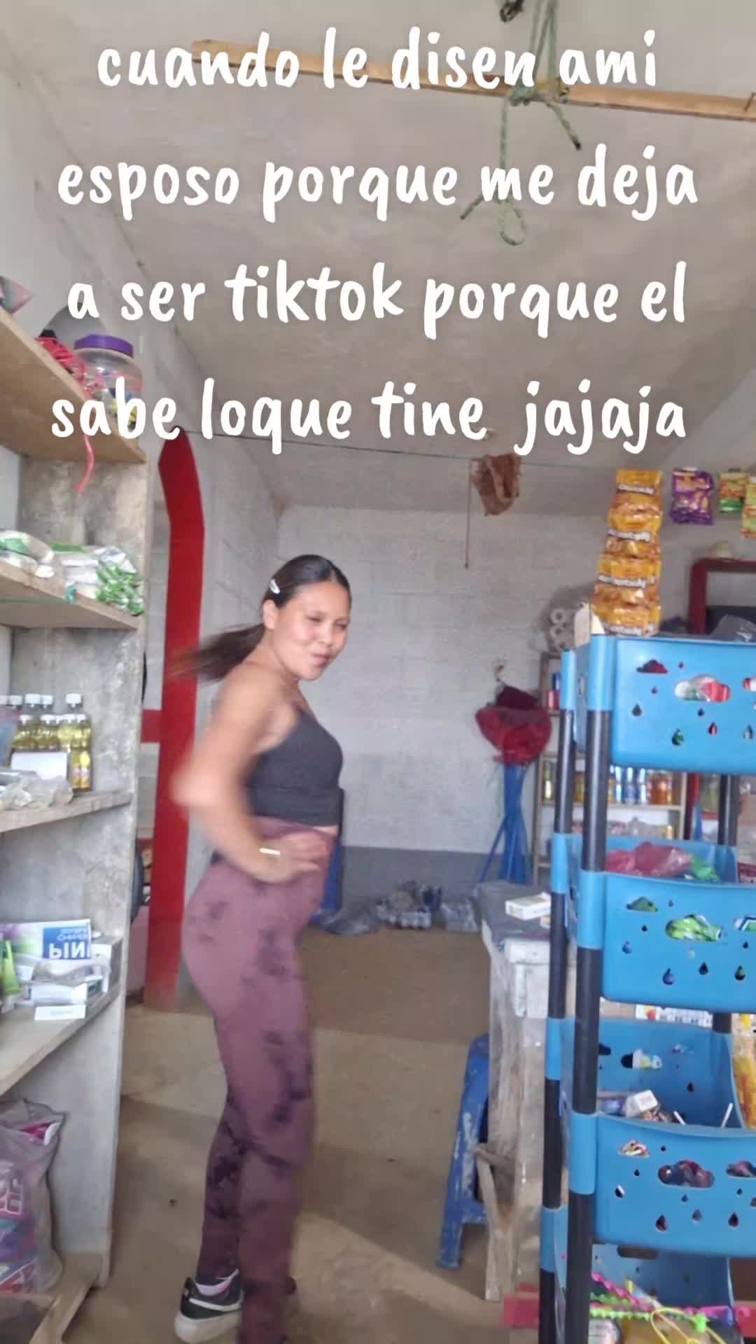 @bebesuki y el gallo