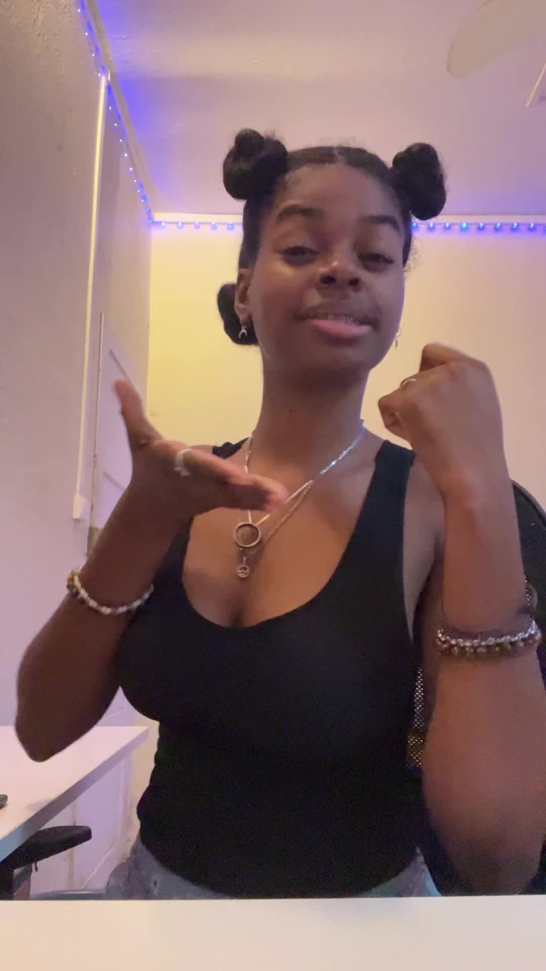@2L๐