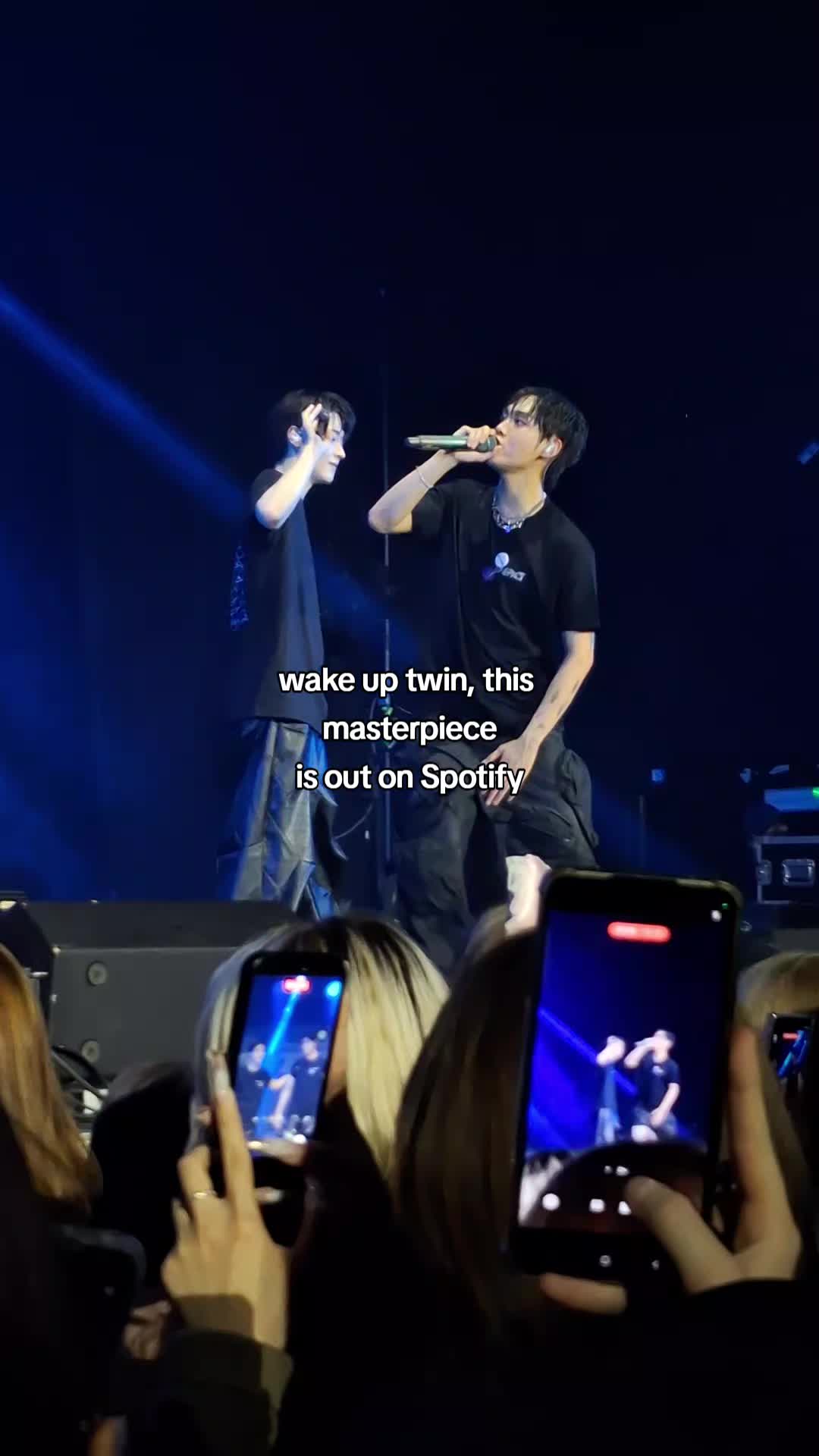 @Ala in sync-love♡&bull;.&deg;