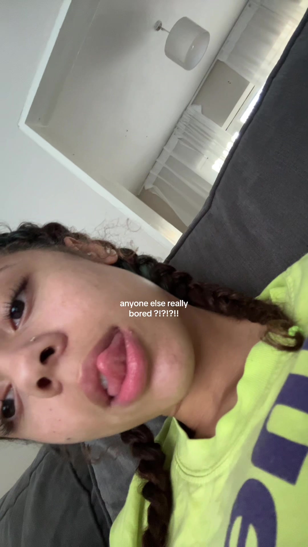 @hi