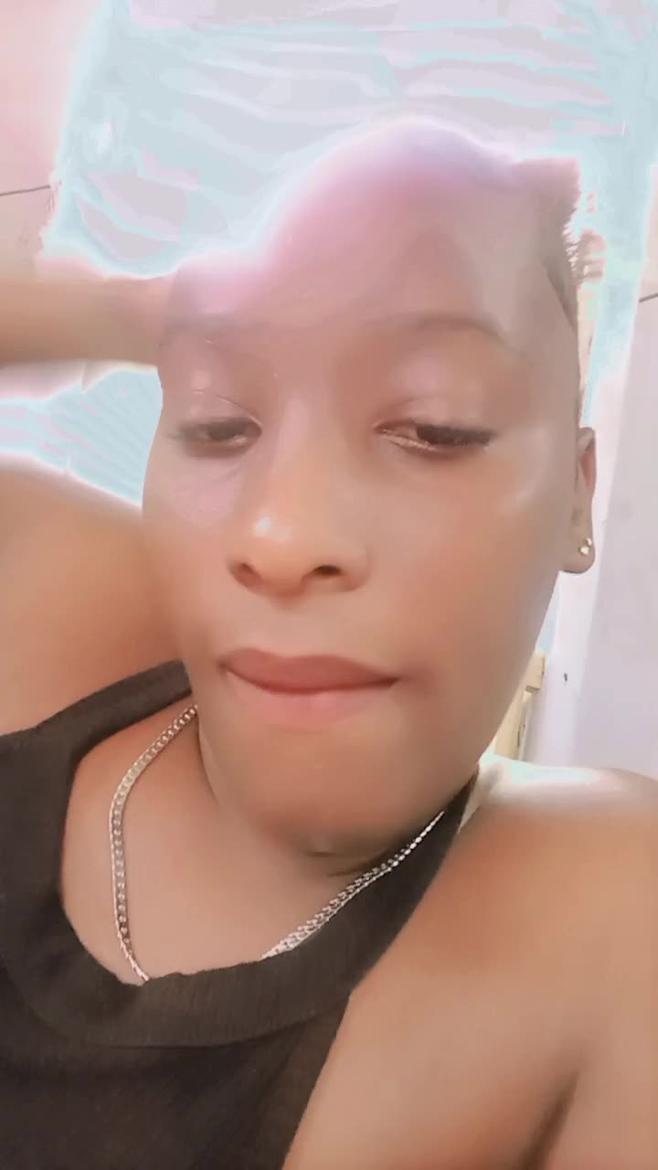 @miss grippy 😘☠️👿🤞👌