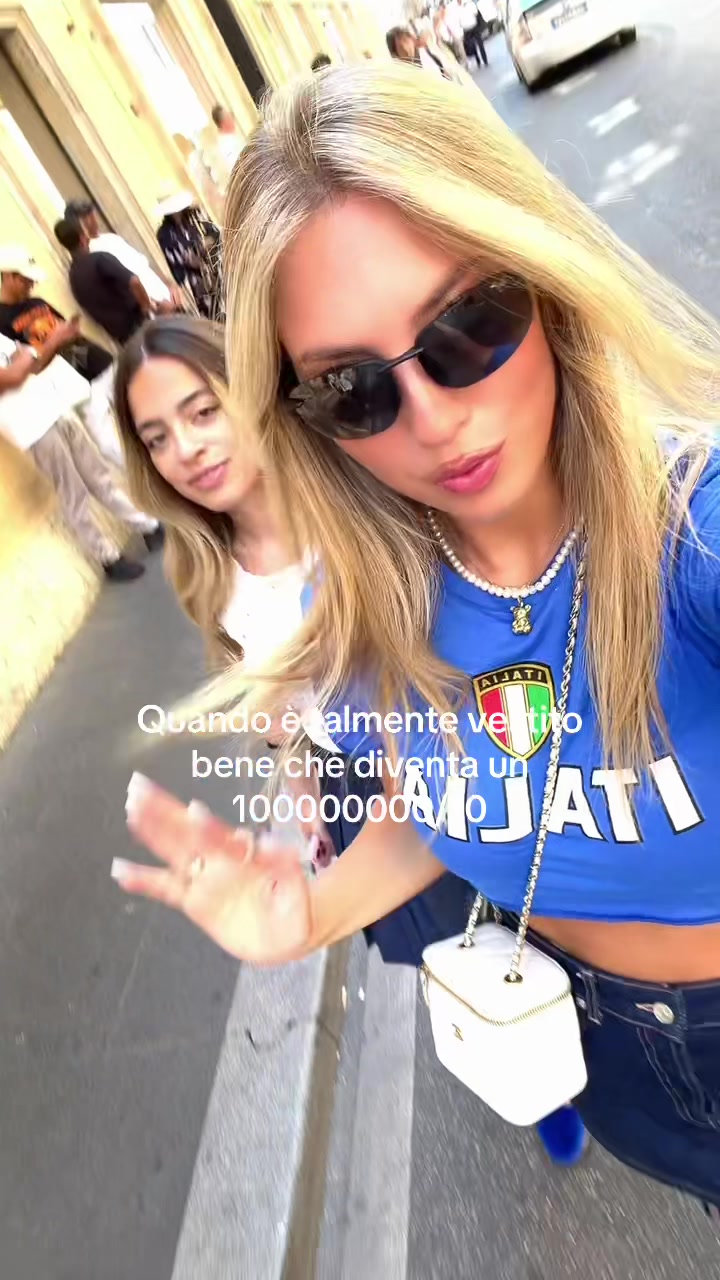 @alicebertocchi
