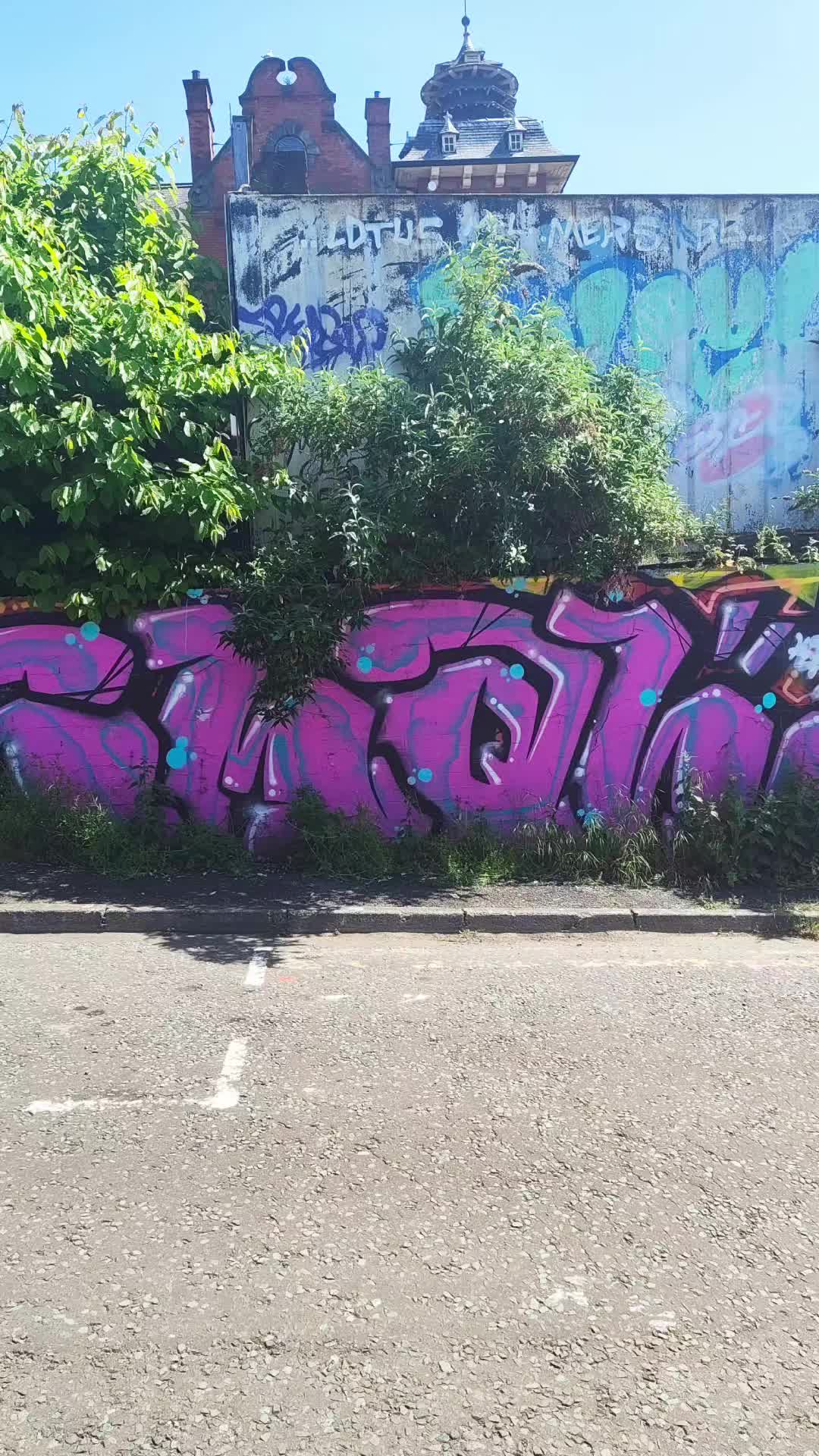 @graffitiwanderlust