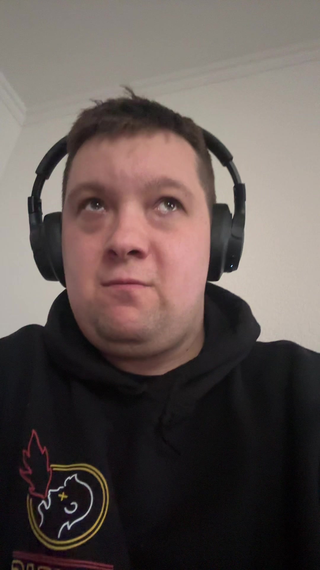 @Dan/\\