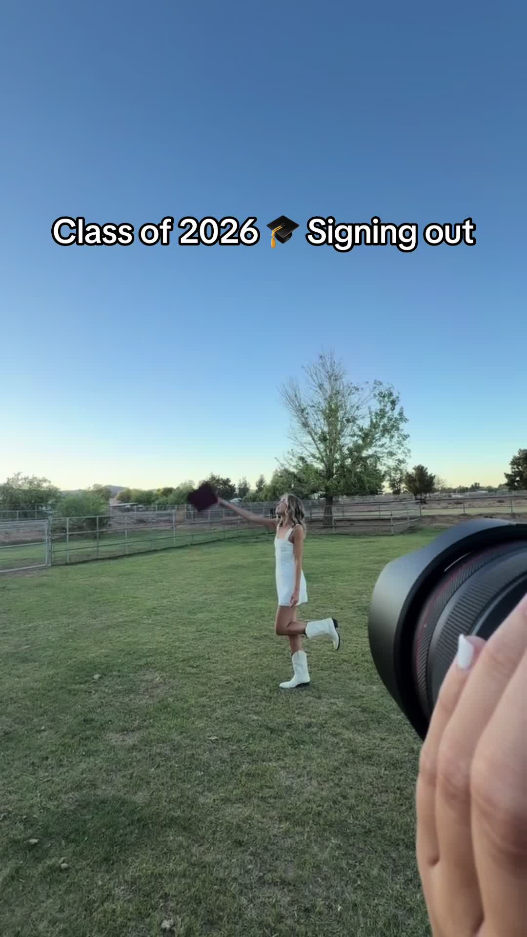 @Maddynealphotography