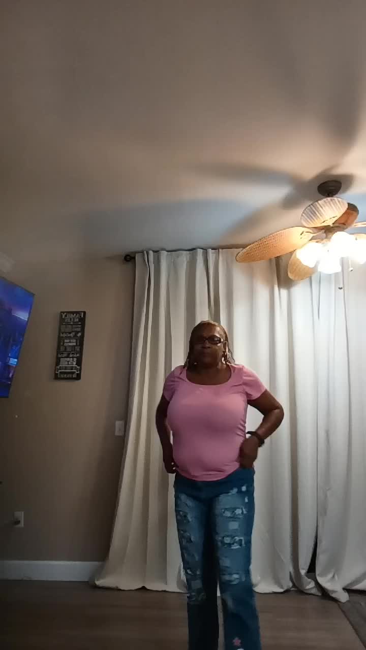 @auntee_carol4life