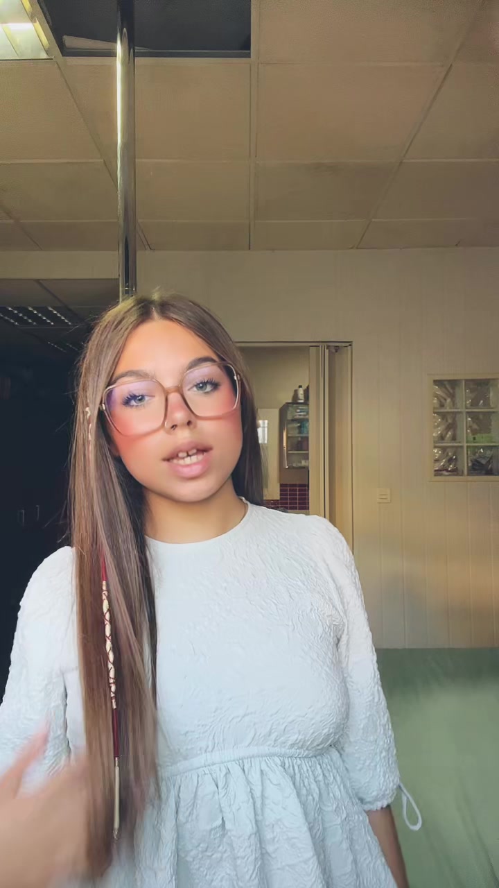 @★