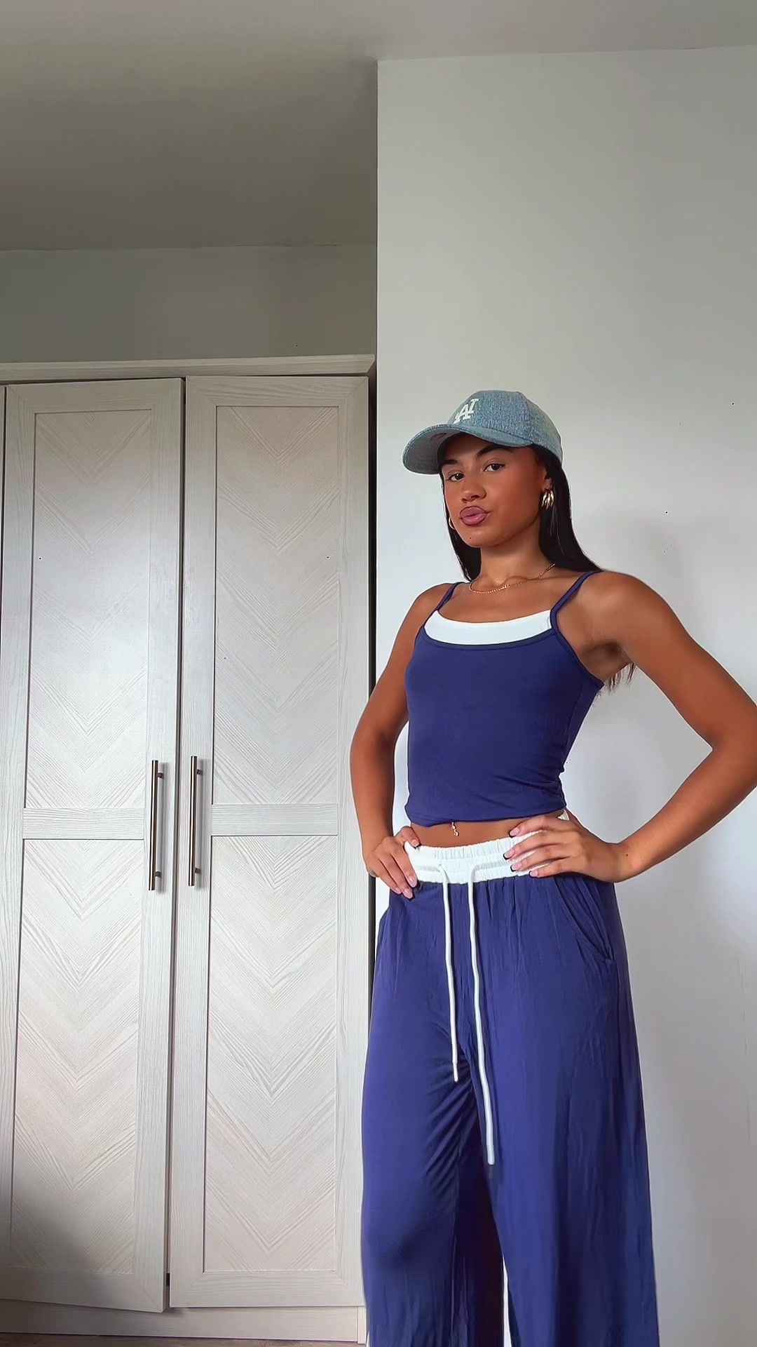 @kyrahworeit