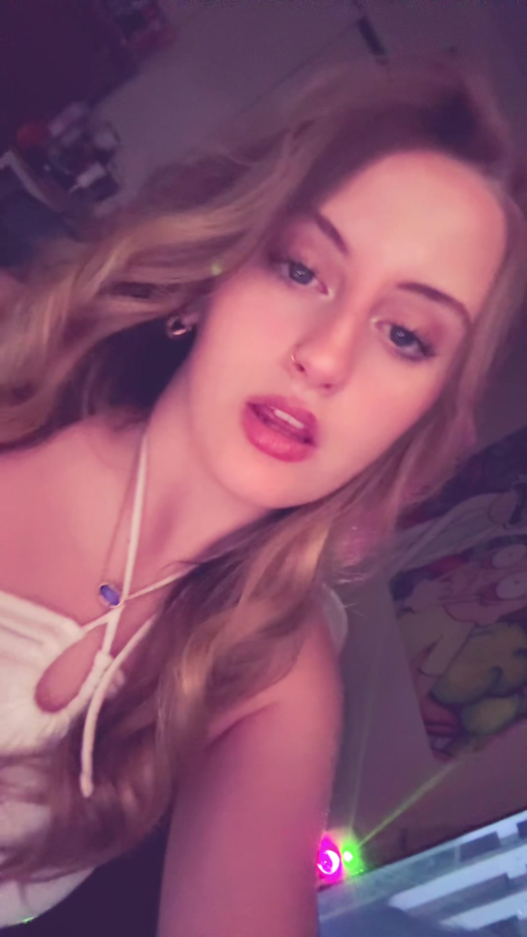 @Livi👩🏼&zwj;❤️&zwj;💋&zwj;👩🏼