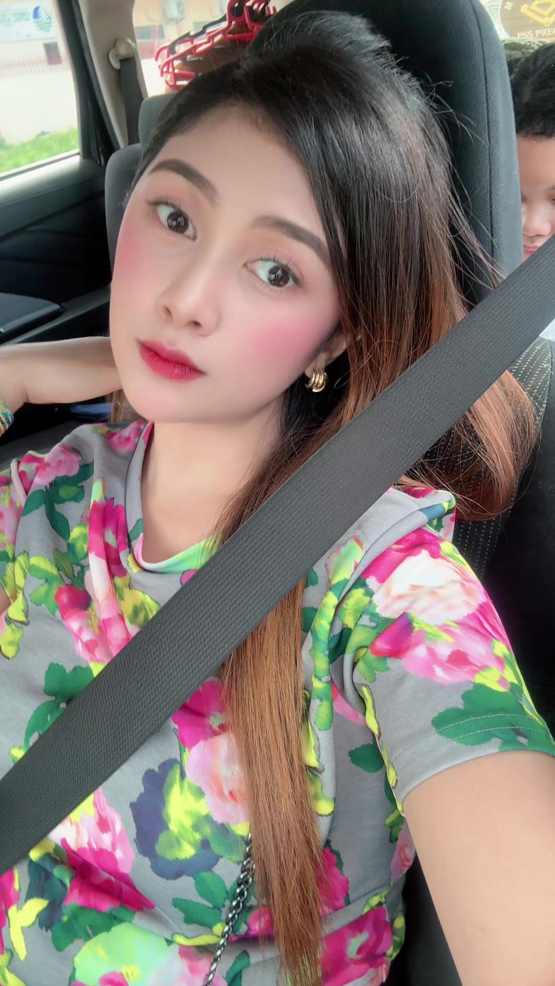 @Tiffy's Beauty