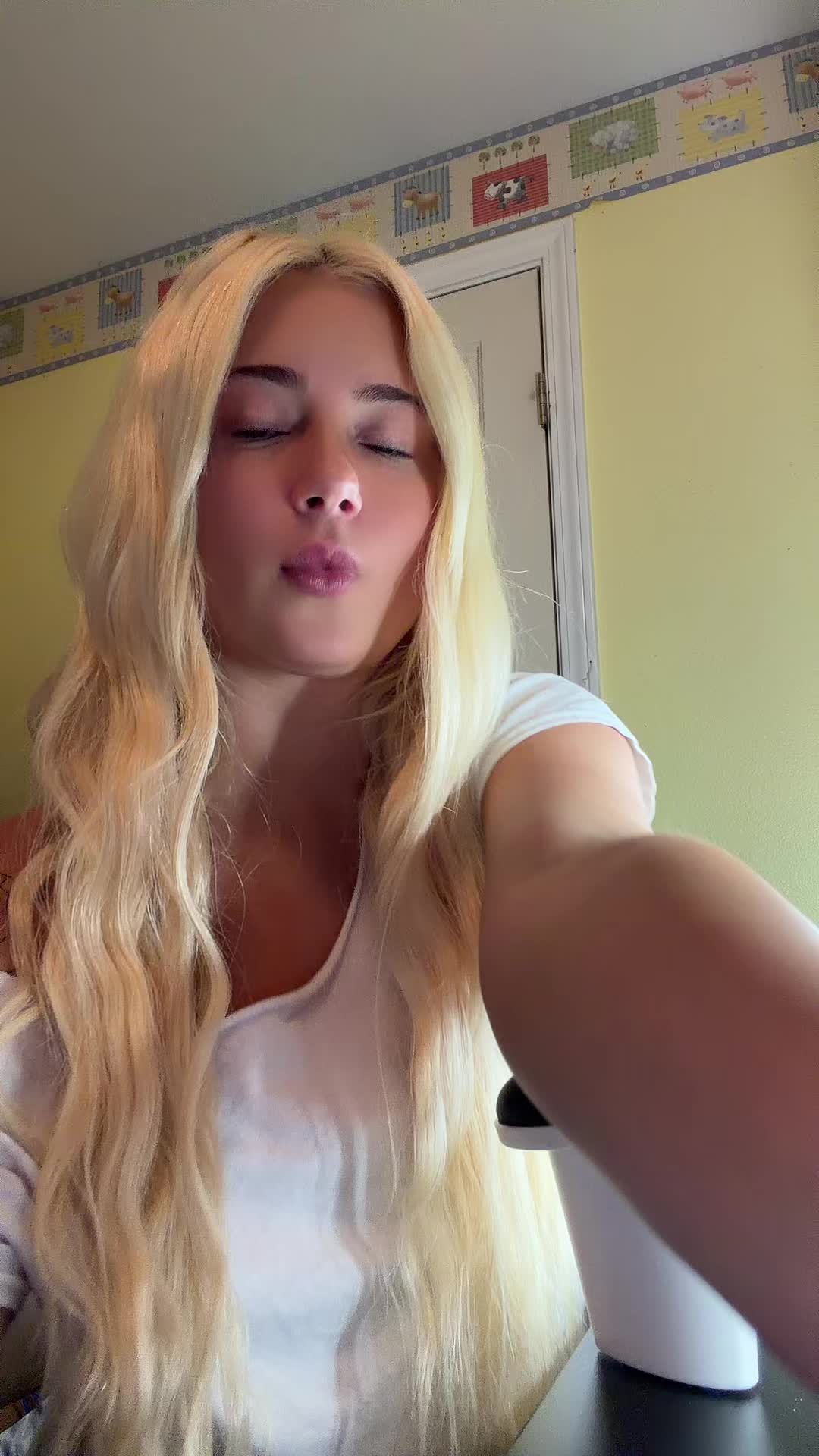 @maddieemay____