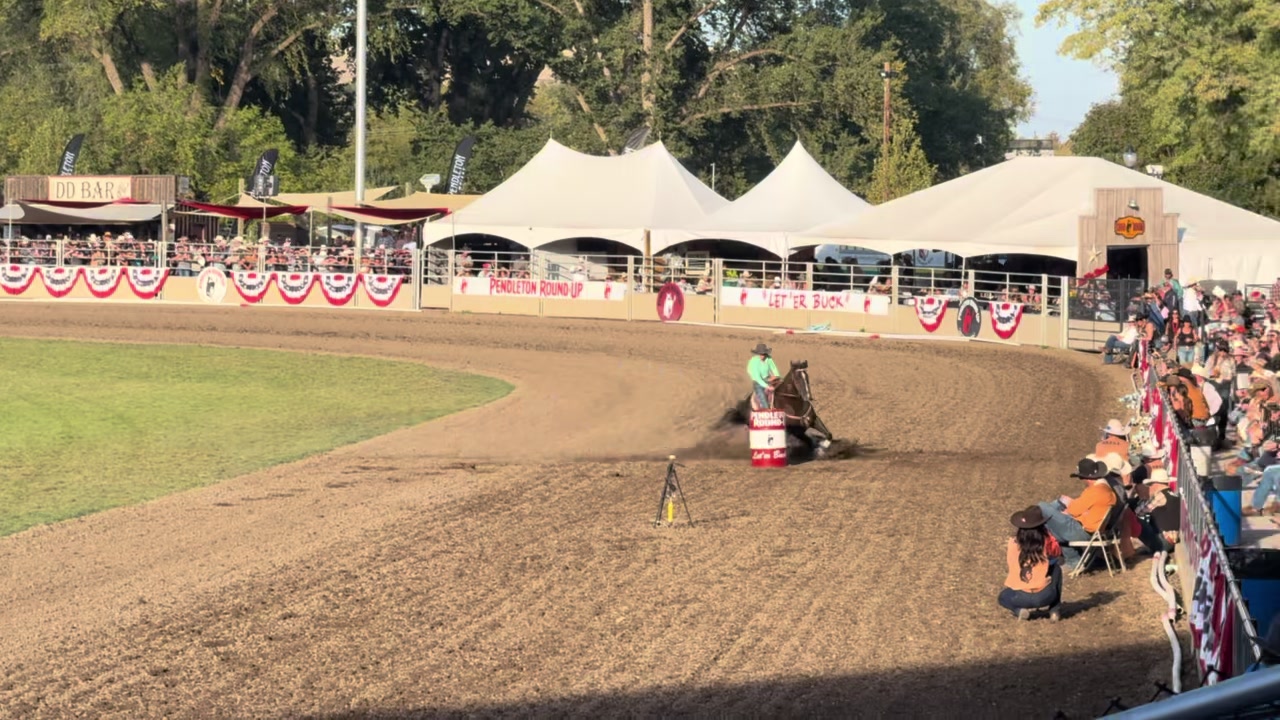@BarrelRacing.com