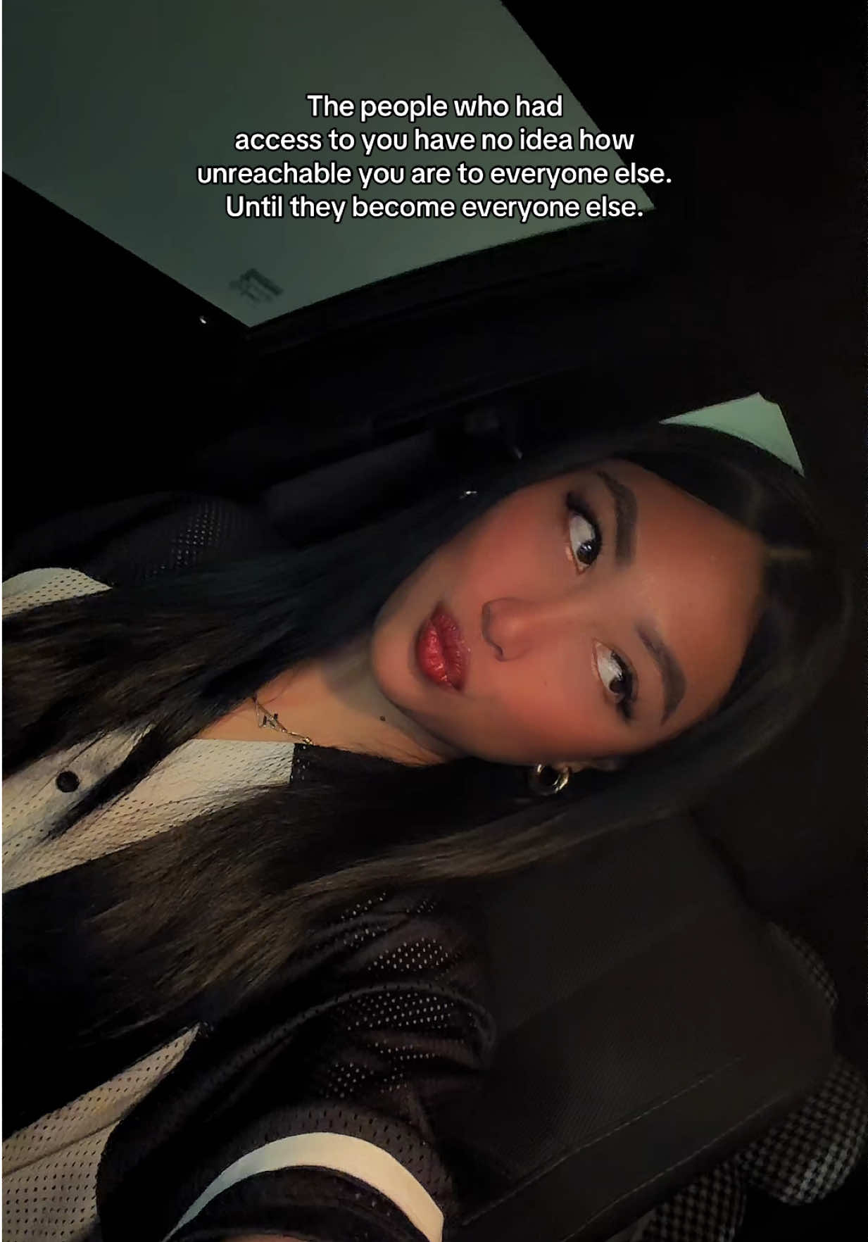 @Itsmenicolebellera