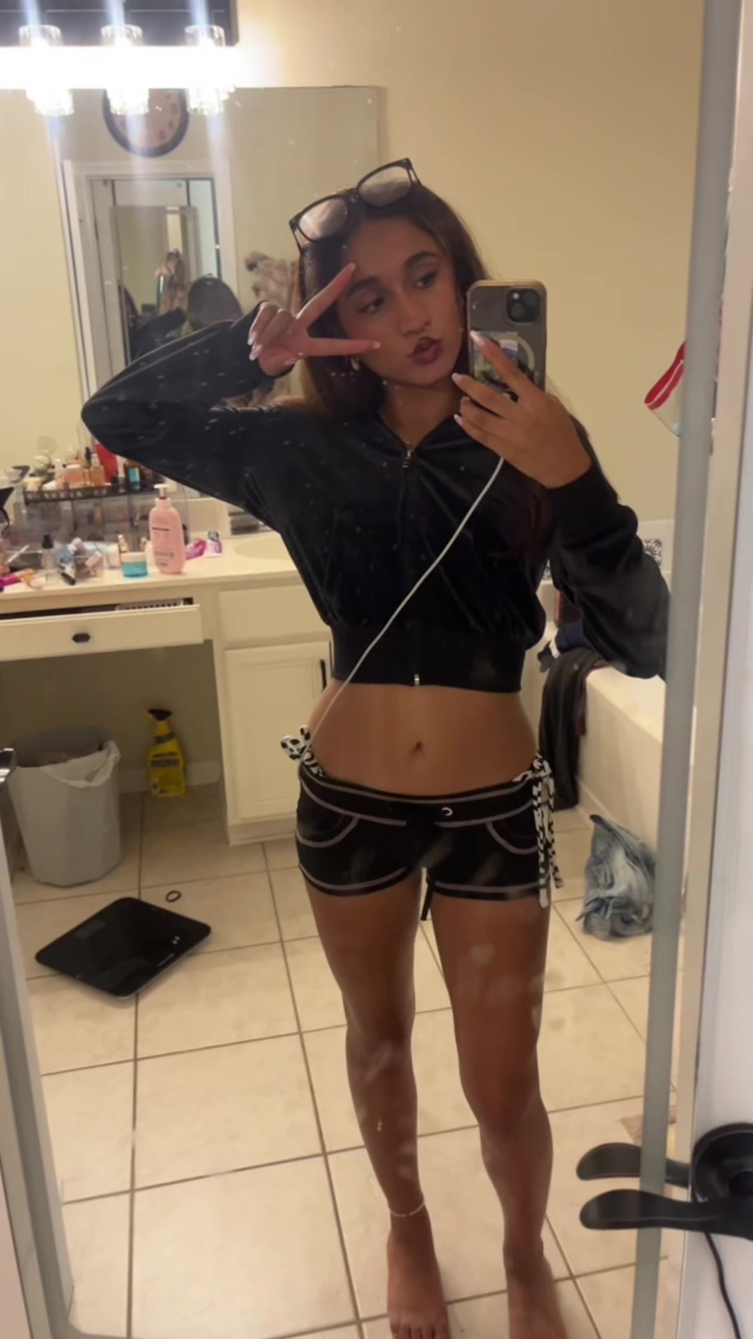 @🙈
