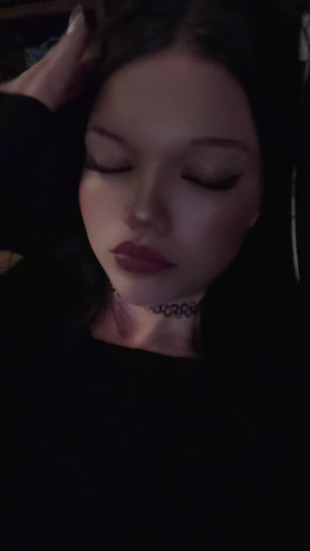 @lexyeltzroth