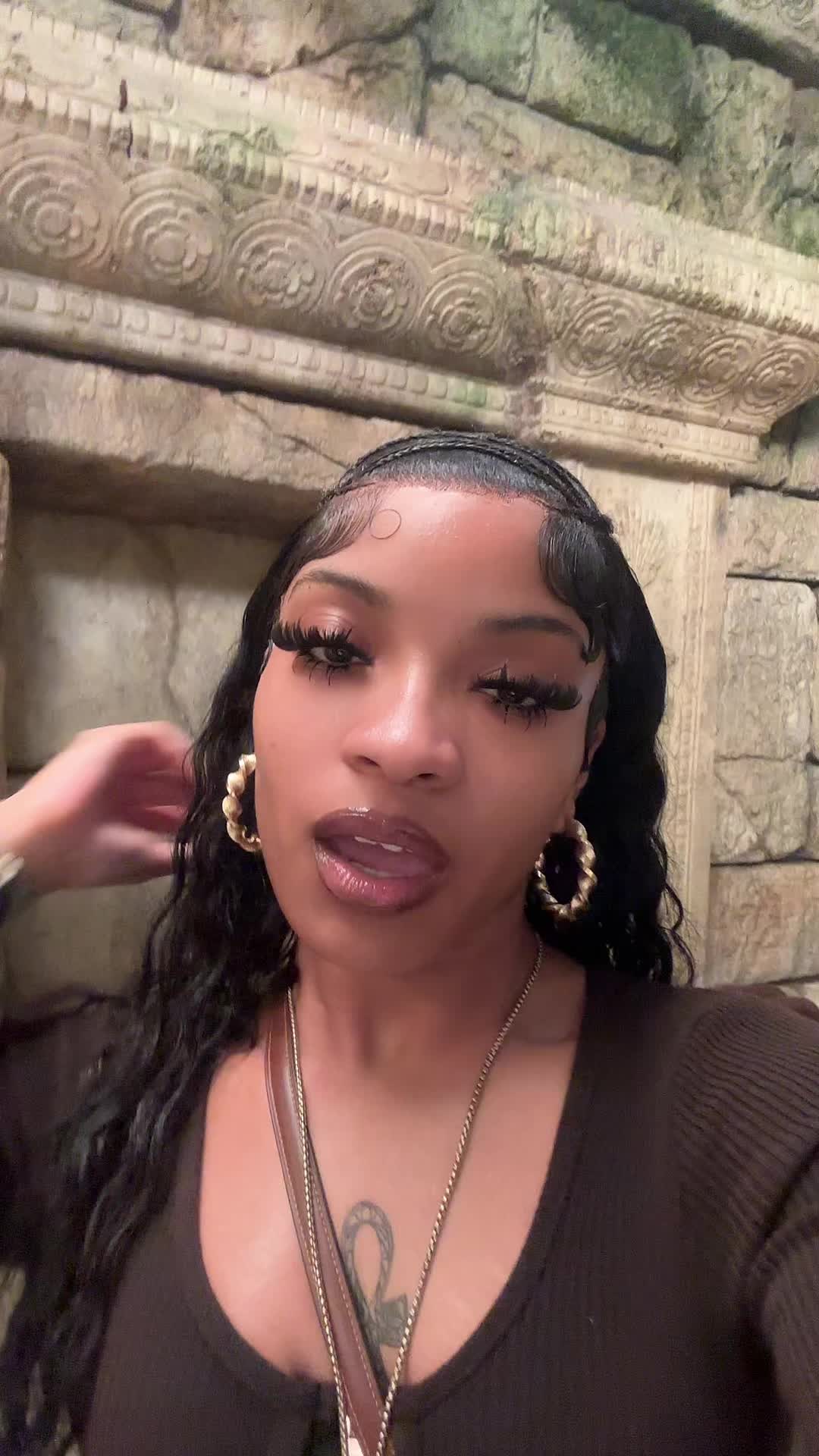 @Leobabyy