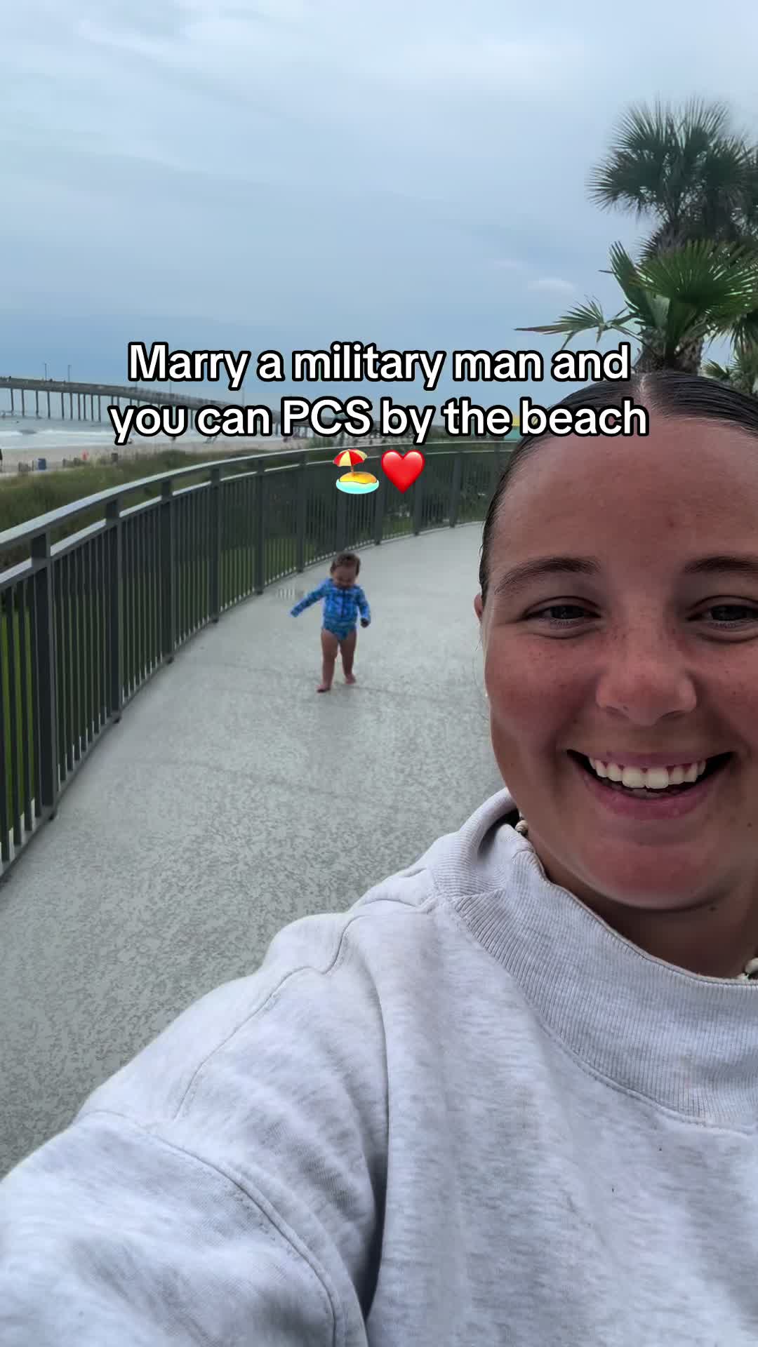 @Taylor Stolz | Military Wife