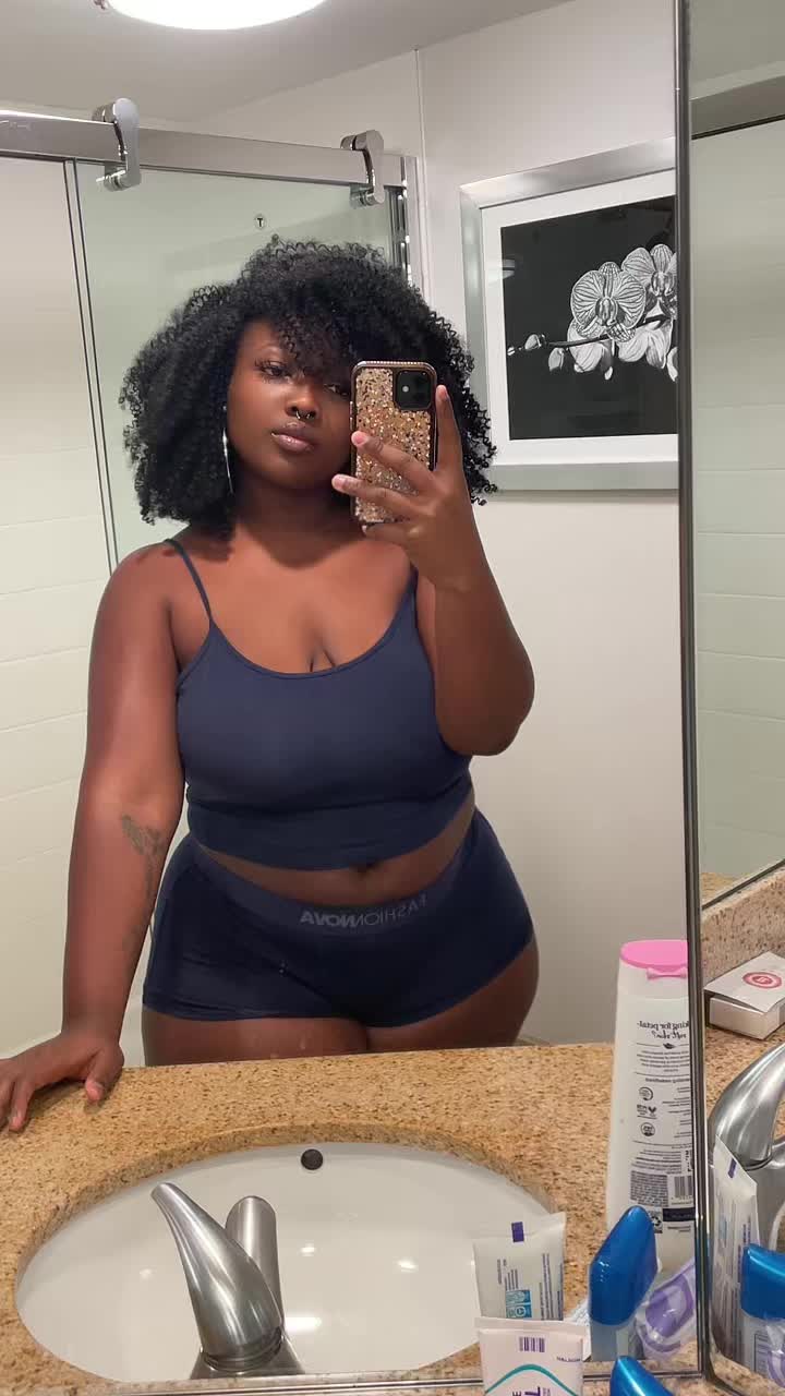 @Eleesetoocold ❄️