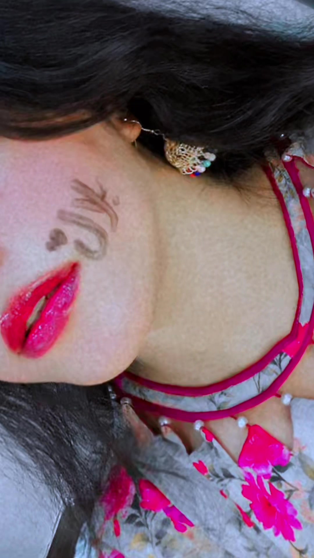 @AiizaL