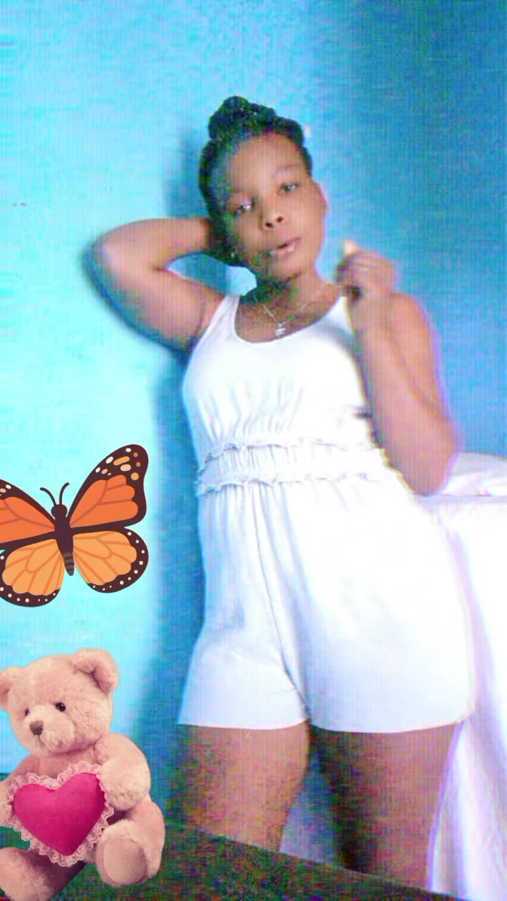 @manyela