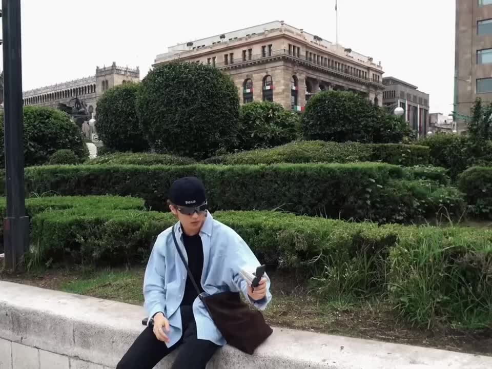 @dyz