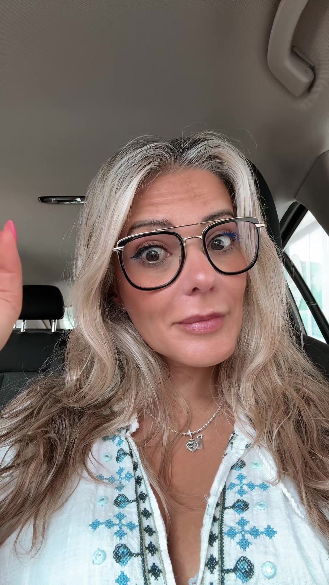 @CrisMelo