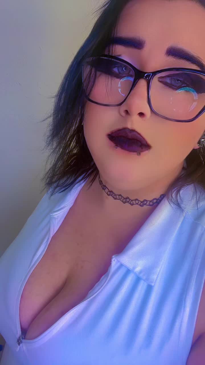 @sp00ky_treats