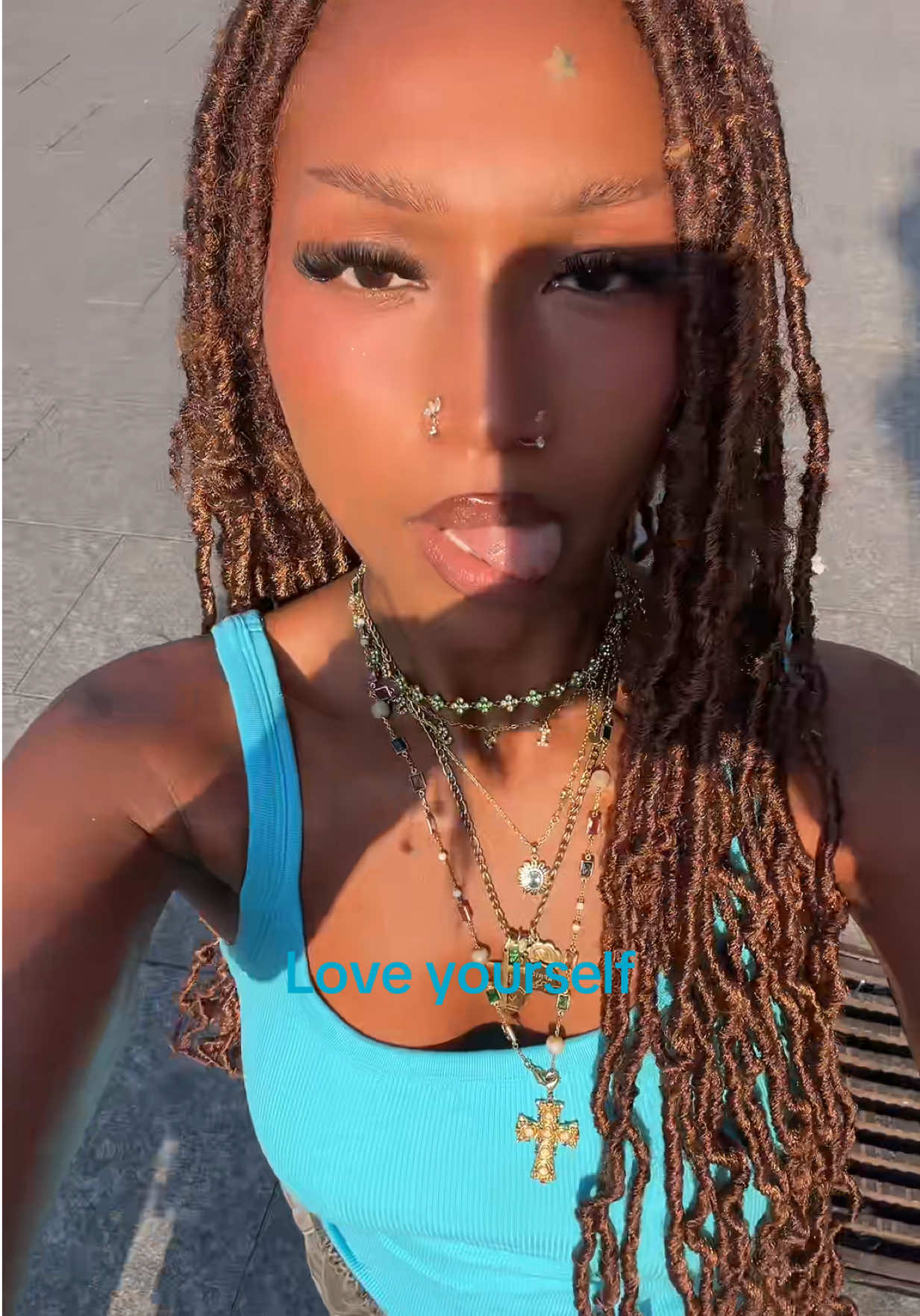 @Tissya