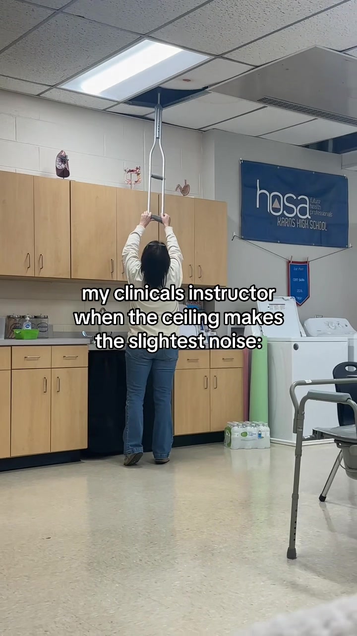 @chloe