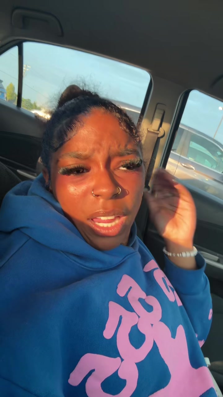 @k☥