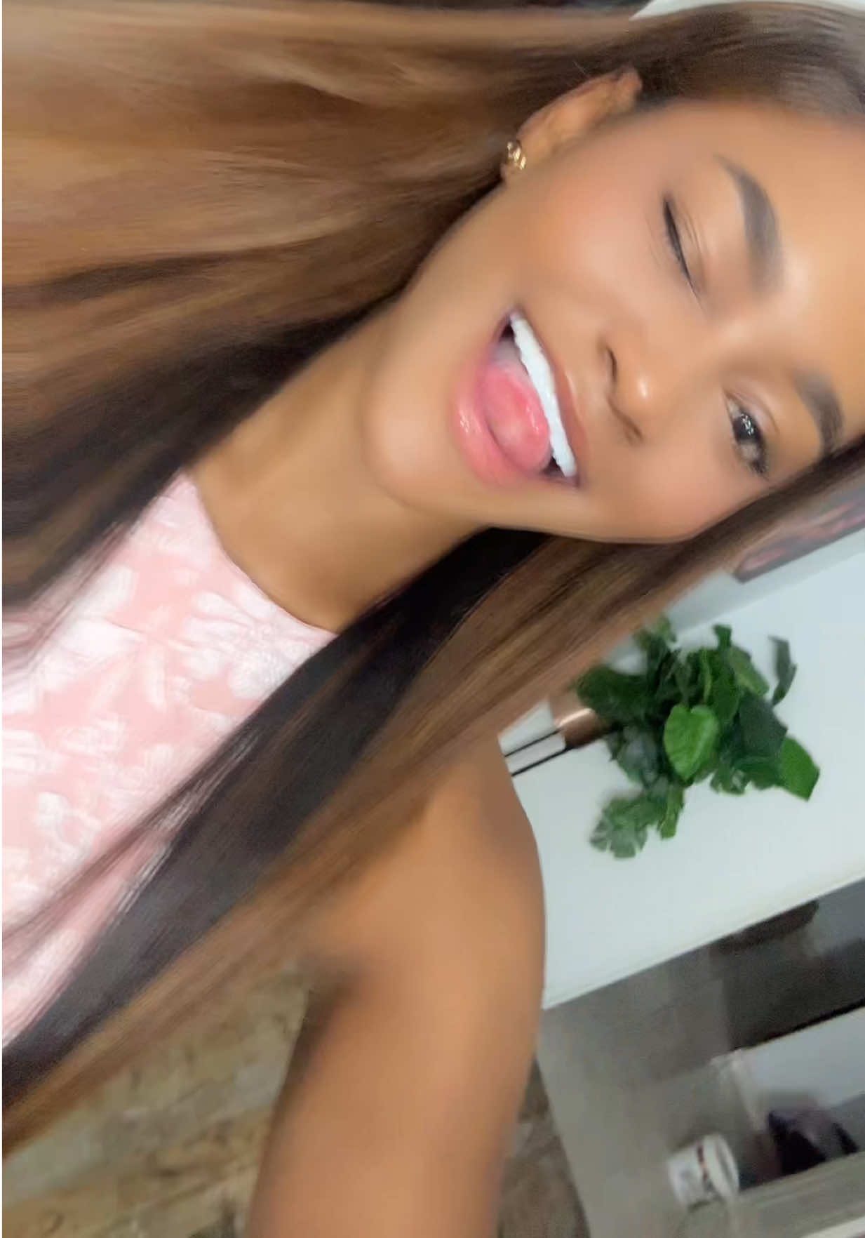 @Valeria🐆