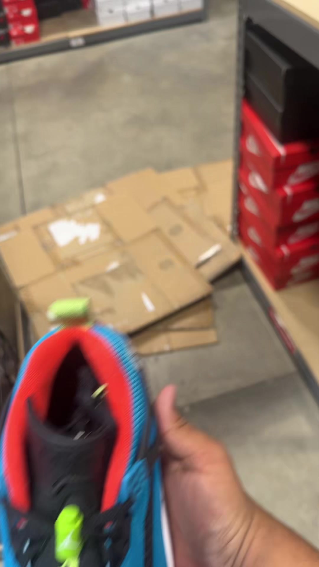 @Trending Sneakers