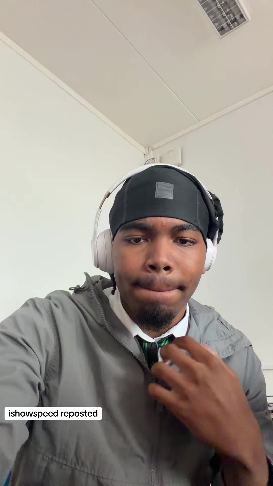 @Solemnliving