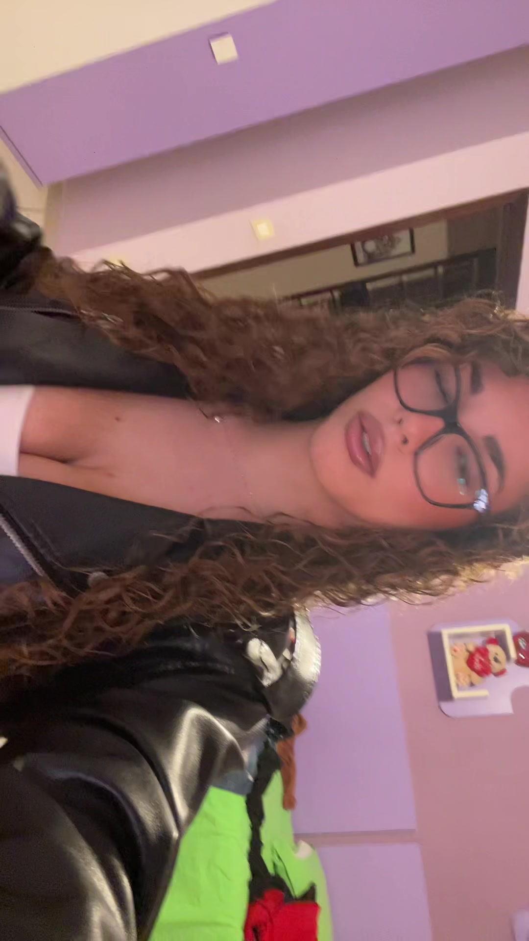 @v🐆