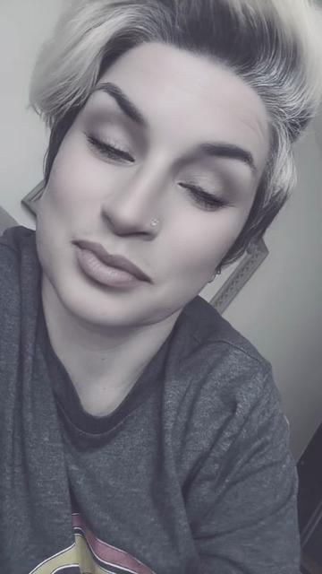 @EyeCandiXoX