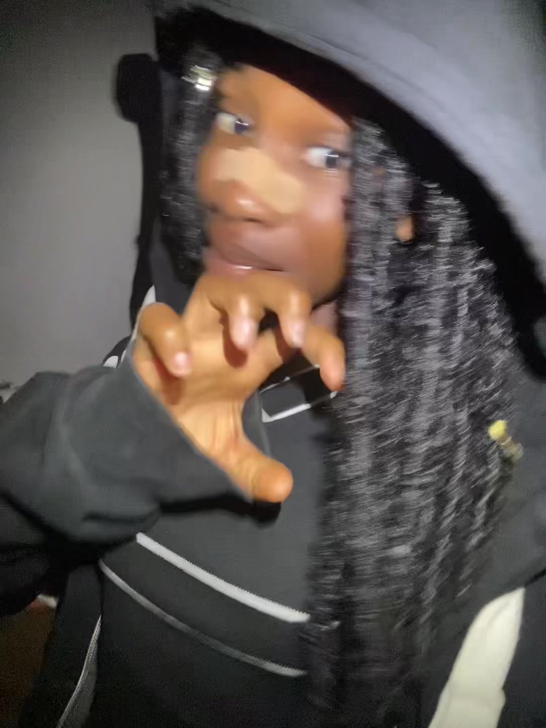 @SŁ🦇M DĨVÅ