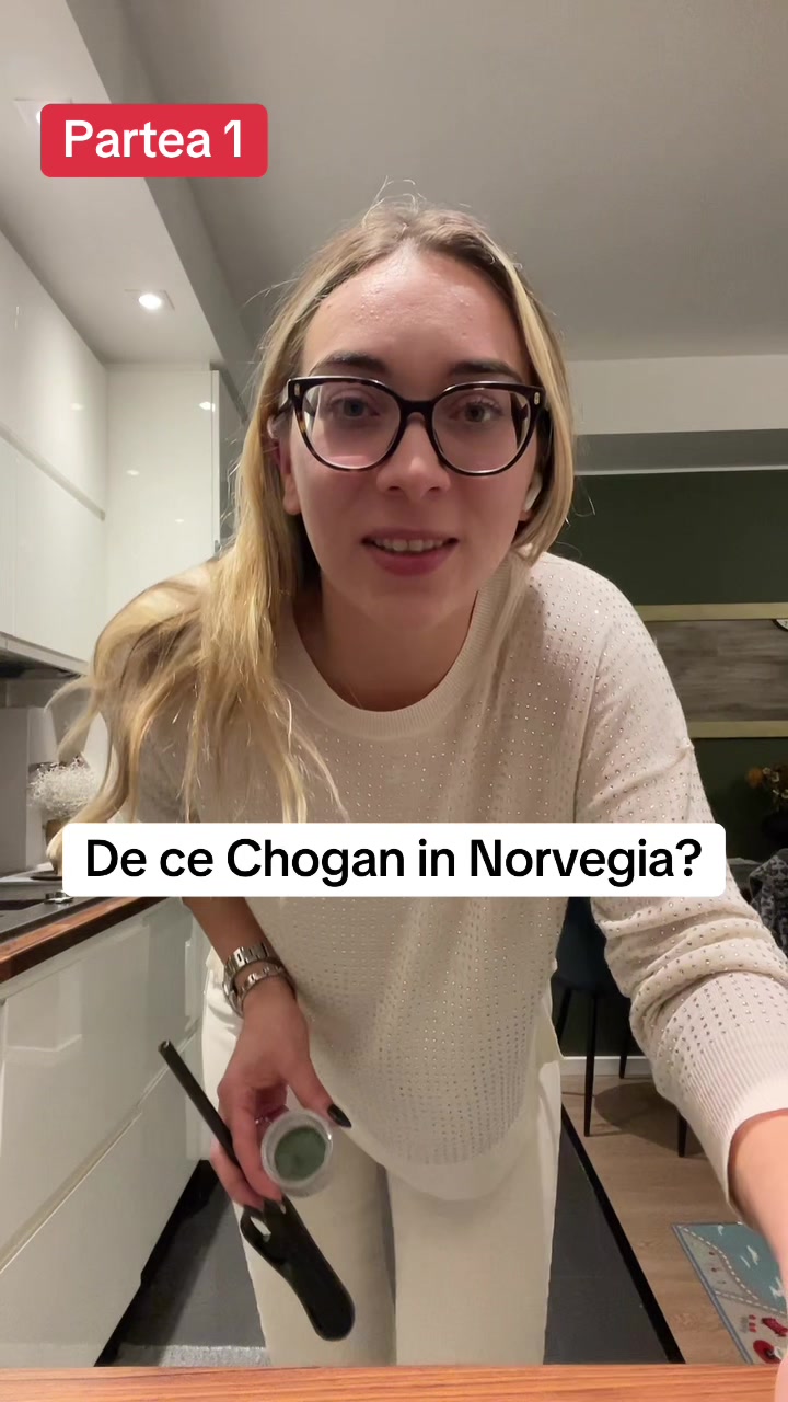 @Elisabeta🇳🇴🇷🇴