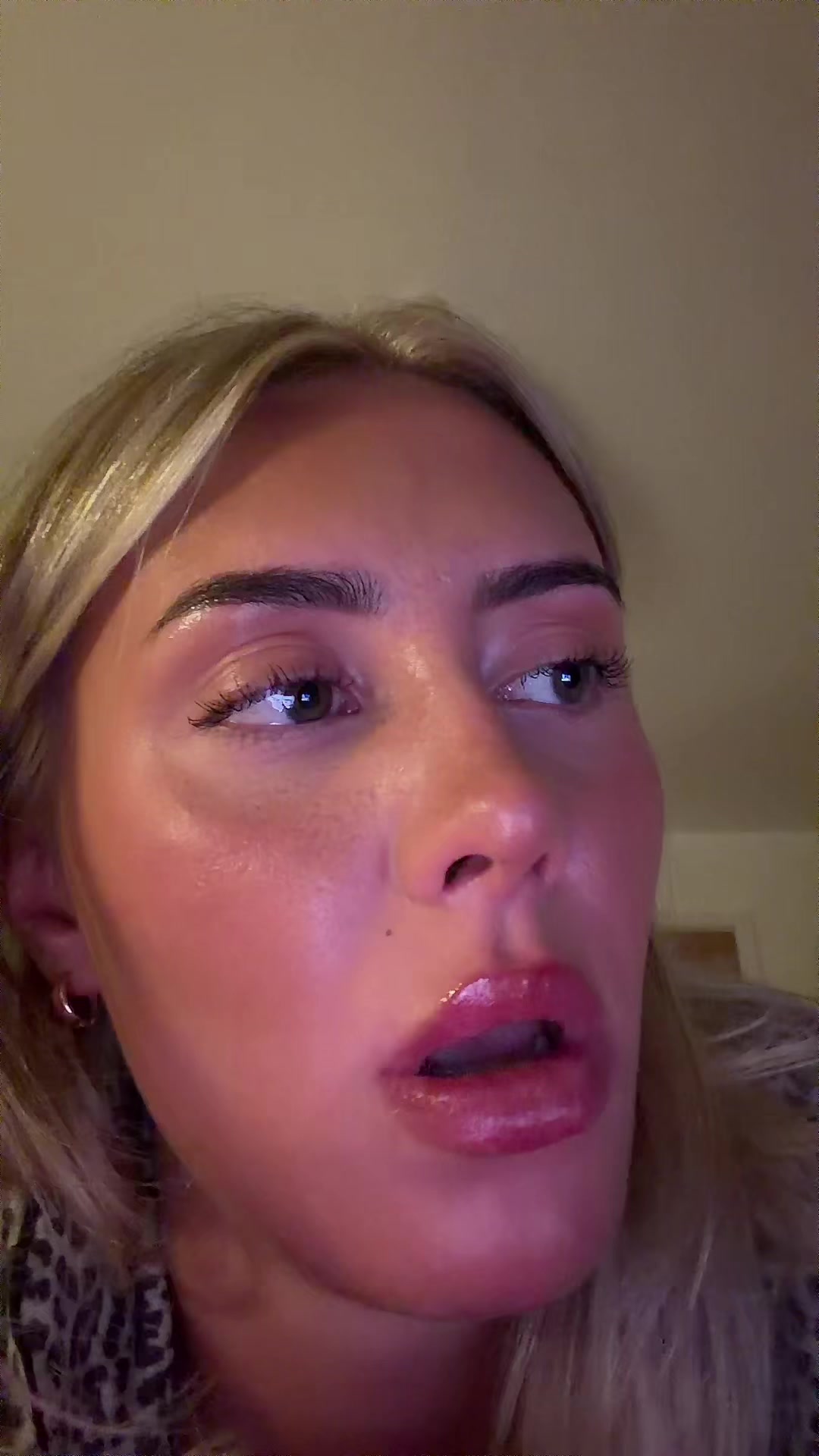 @flatwhiteasherbuv
