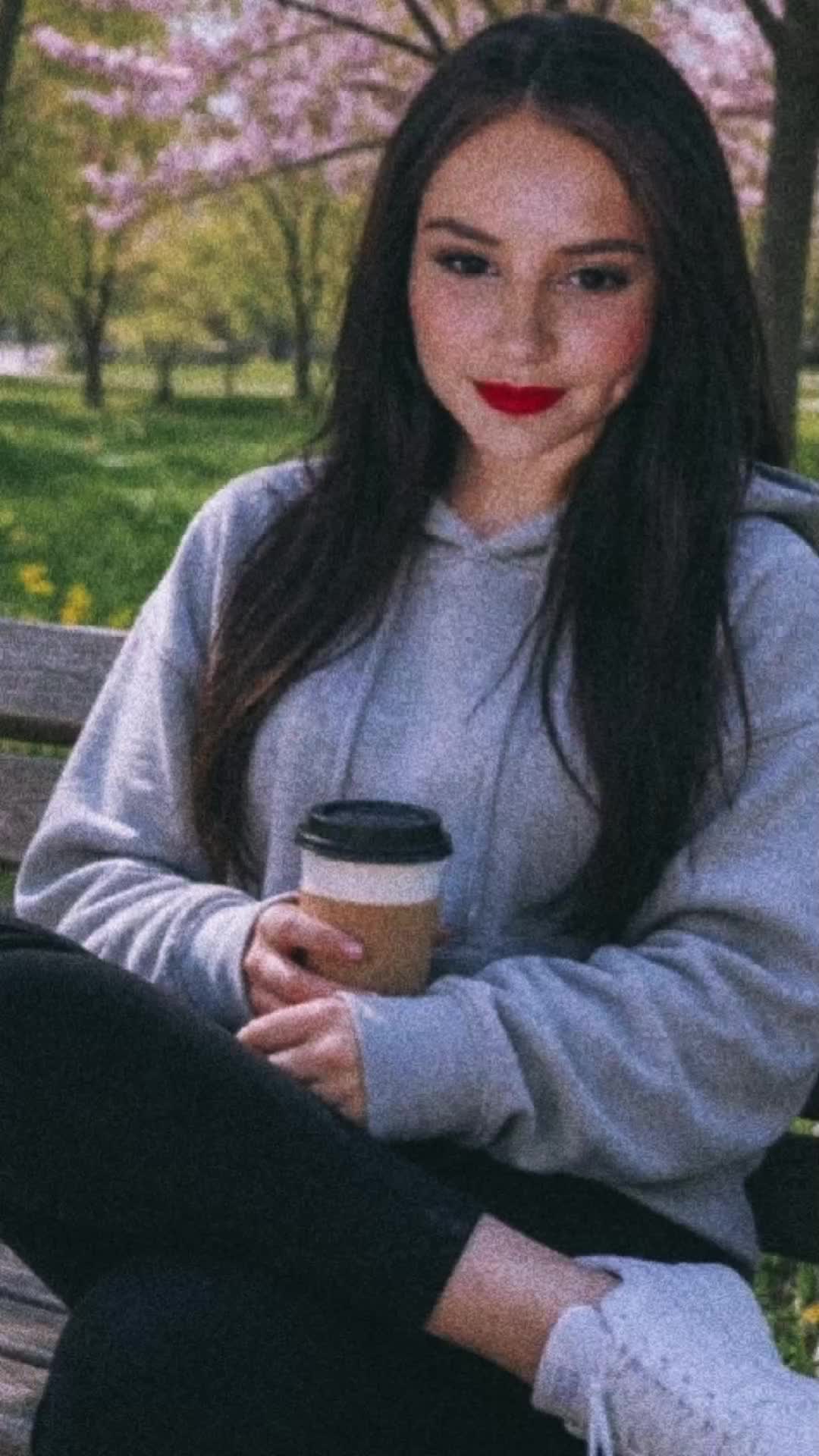 @AnaMaria