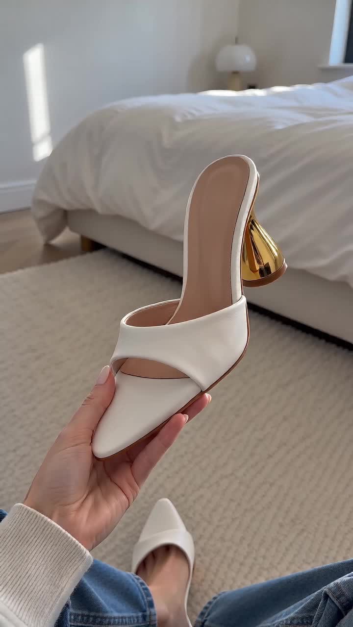 @annaneomy1