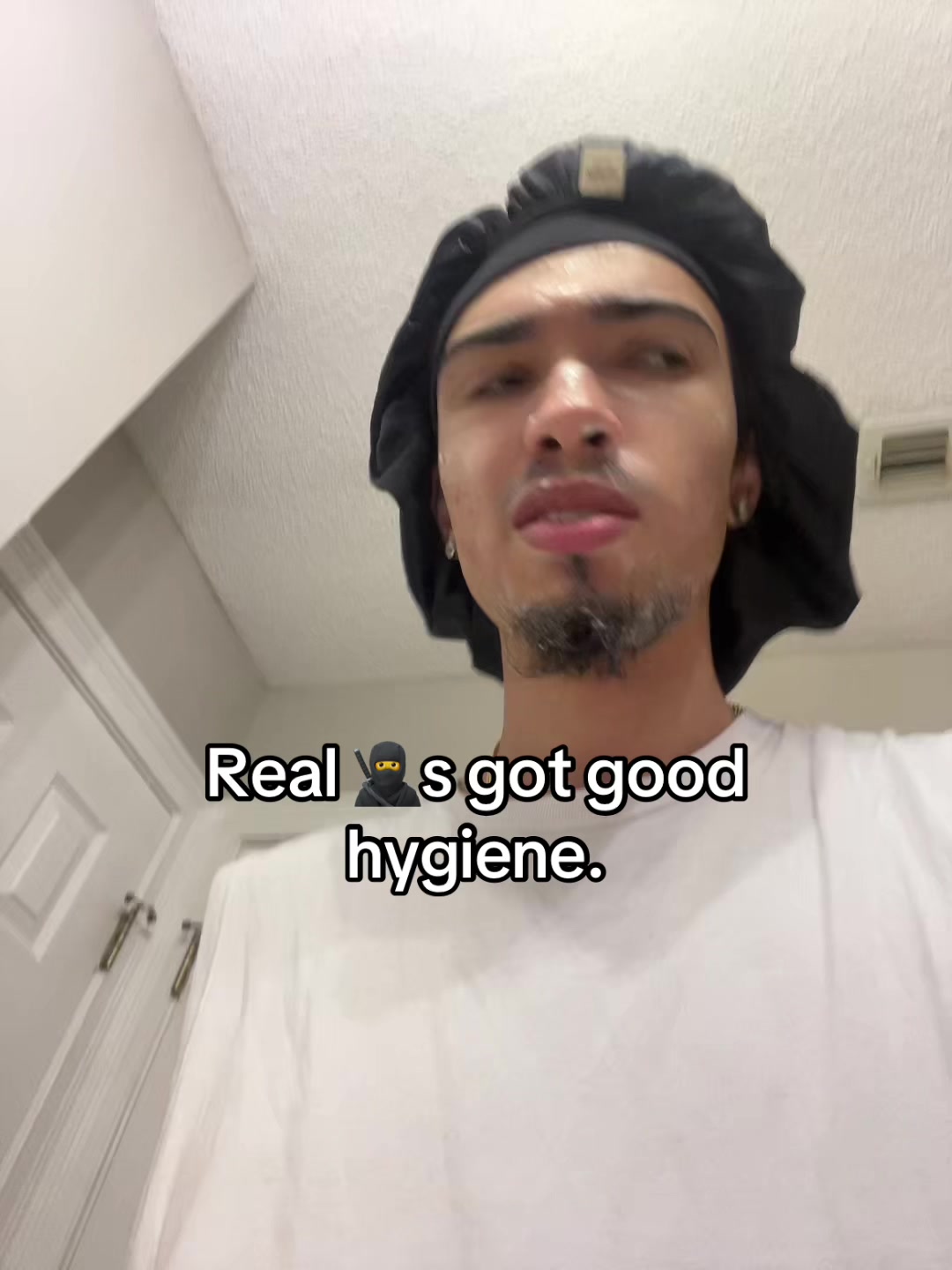 @￼
